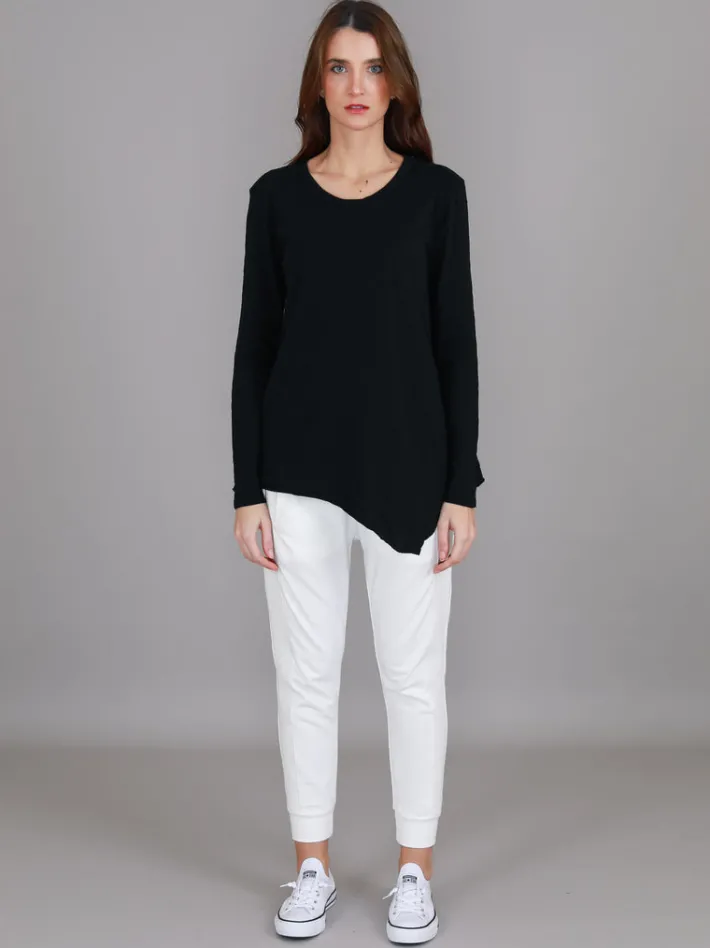 3rd Story Adelaide Asymmetrical Hem T Shirt< Long Sleeves