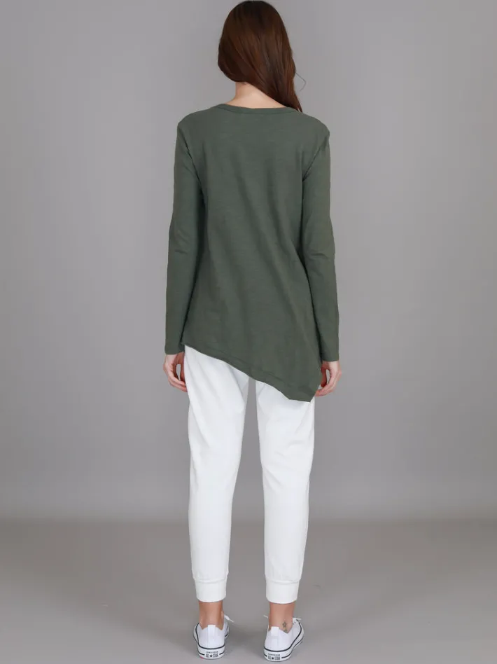 3rd Story Adelaide Asymmetrical Hem T Shirt< Long Sleeves