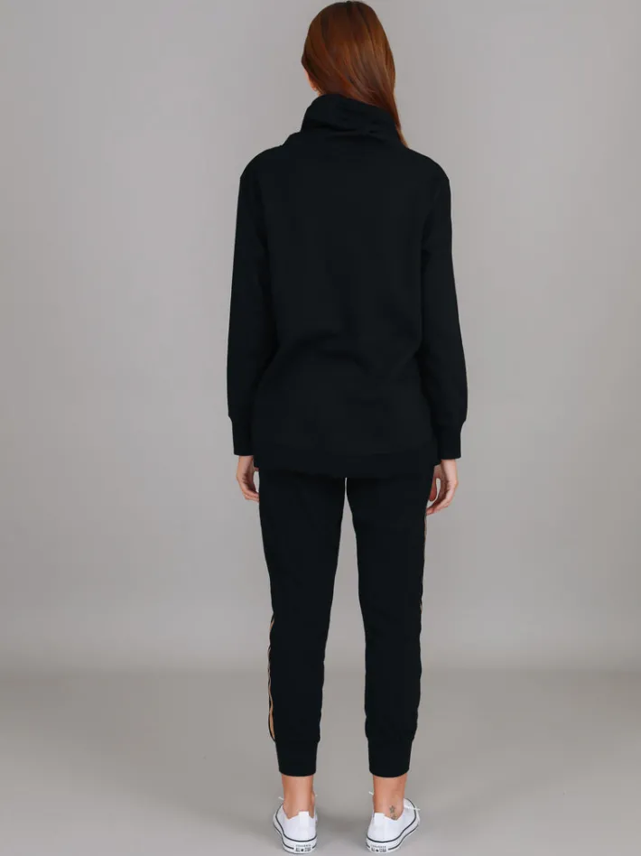 3rd Story Alicia Funnel Neck Sweatshirt< Sweatshirts|Sweatshirts