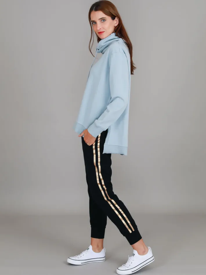 3rd Story Alicia Funnel Neck Sweatshirt< Sweatshirts|Sweatshirts