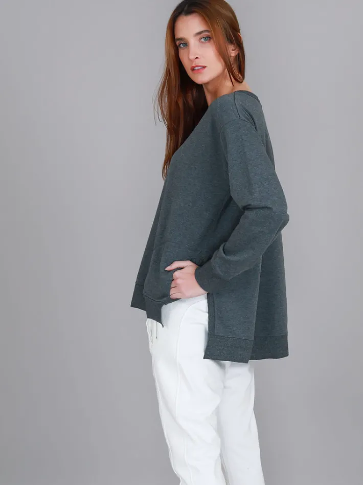 3rd Story April Front Pocket Sweatshirt< Sweatshirts|Sweatshirts