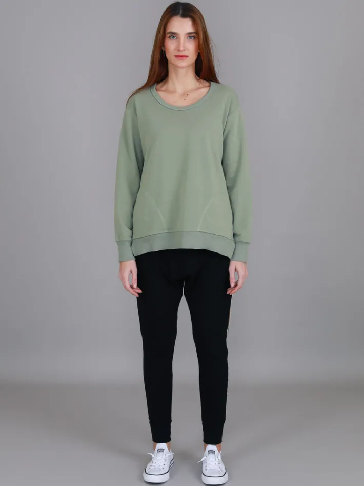 3rd Story April Front Pocket Sweatshirt< Sweatshirts|Sweatshirts
