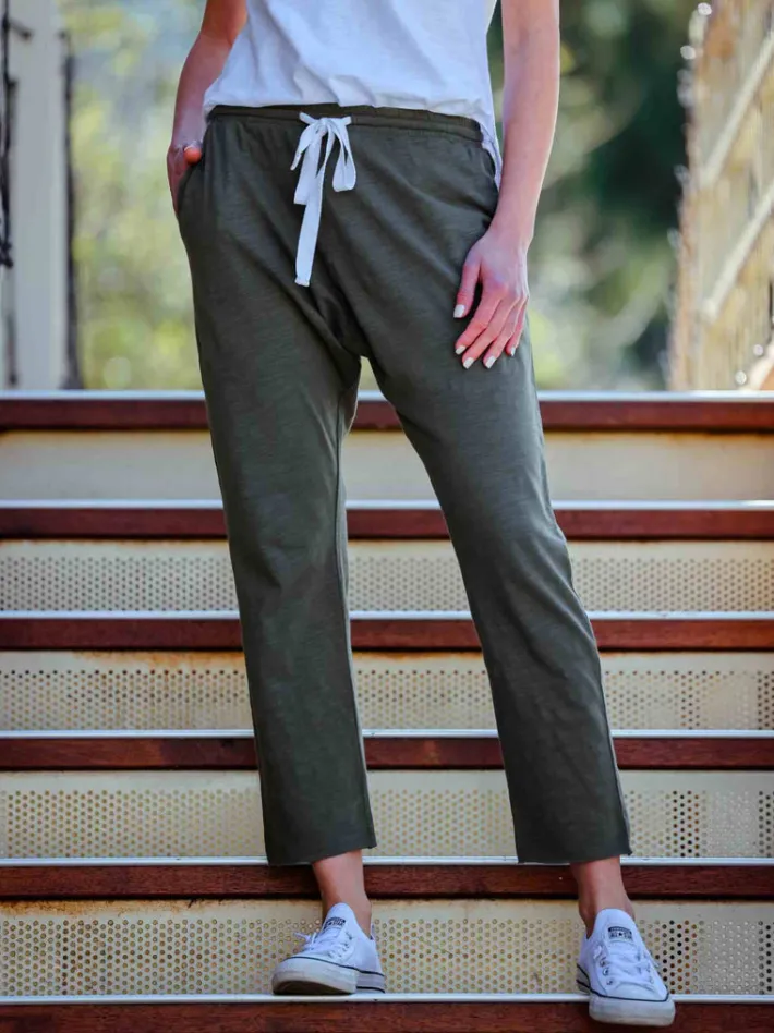 3rd Story Ariel Straight Leg Jogger Pants< Joggers