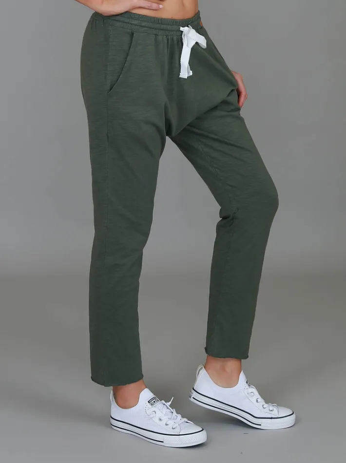 3rd Story Ariel Straight Leg Jogger Pants< Joggers