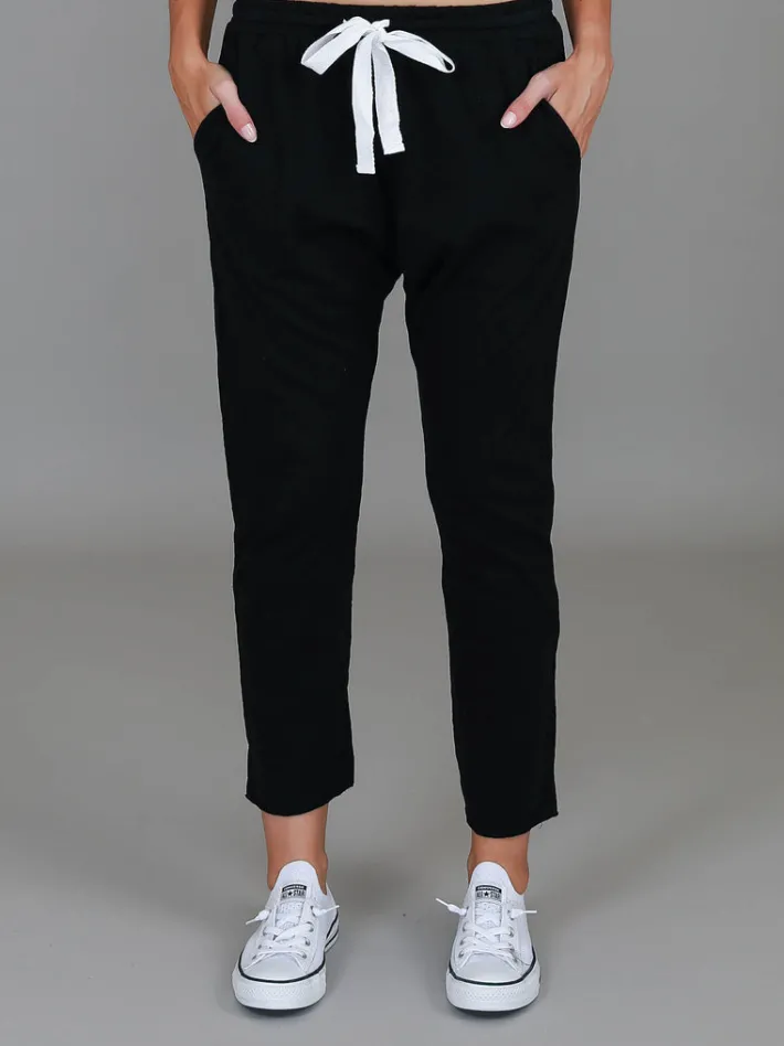 3rd Story Ariel Straight Leg Jogger Pants< Joggers