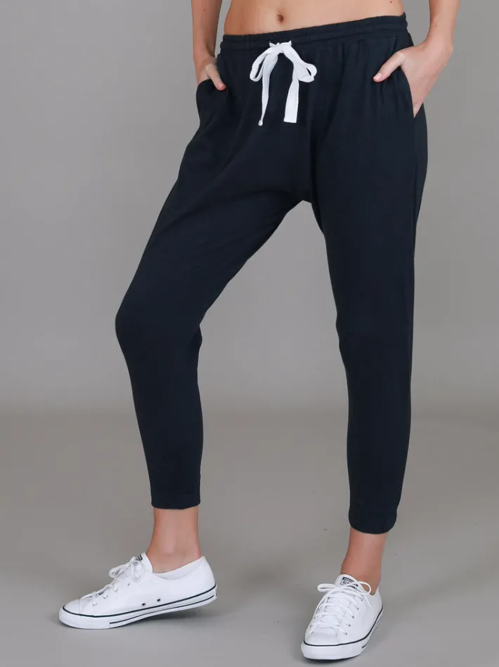 3rd Story Bondi Jogger Pants< Joggers