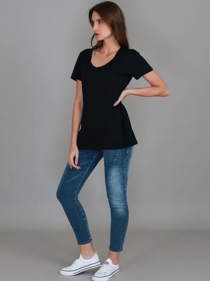 3rd Story Carla Scoop Neck T Shirt< Short Sleeves