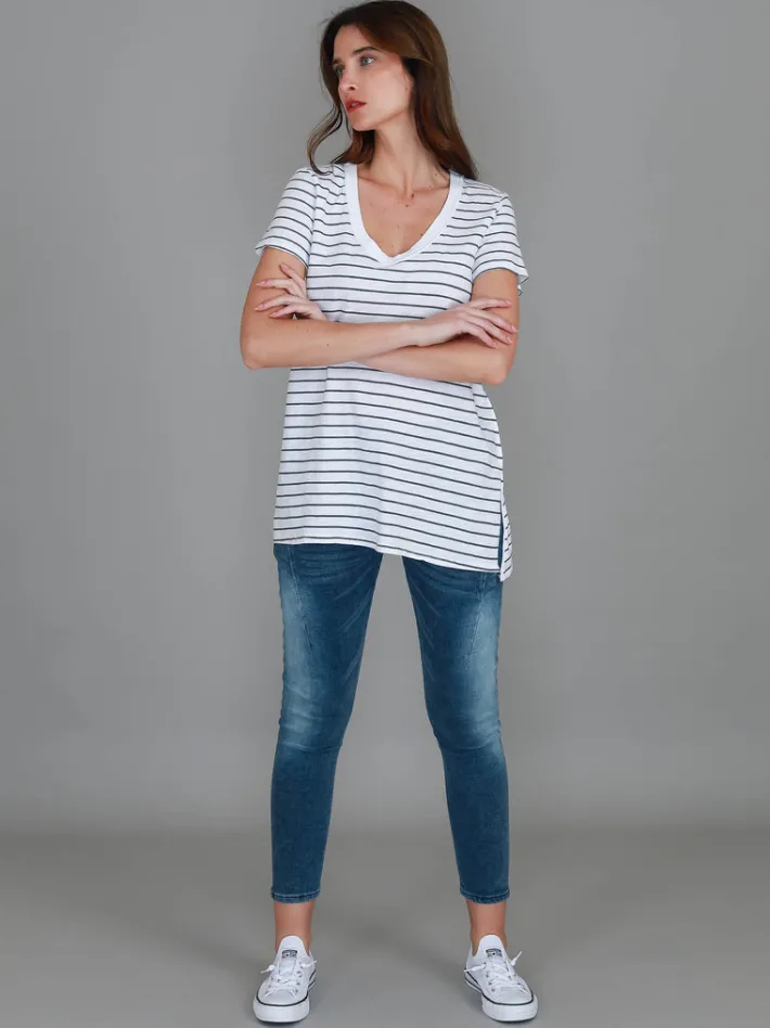 3rd Story Carla Scoop Neck T Shirt< Short Sleeves