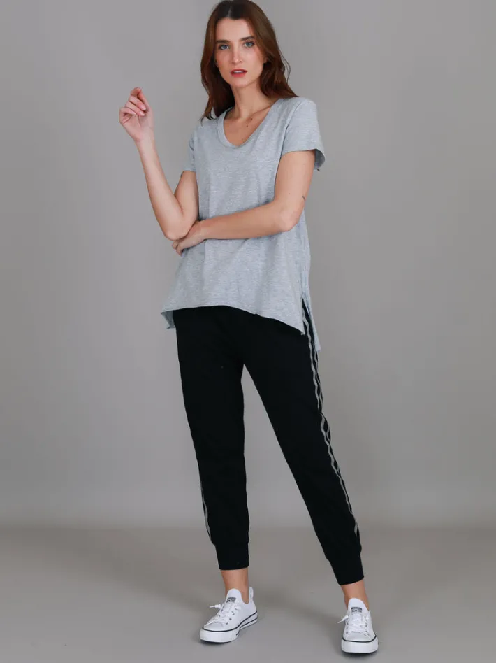 3rd Story Chelsea Short Sleeve Essentials T Shirt< Short Sleeves