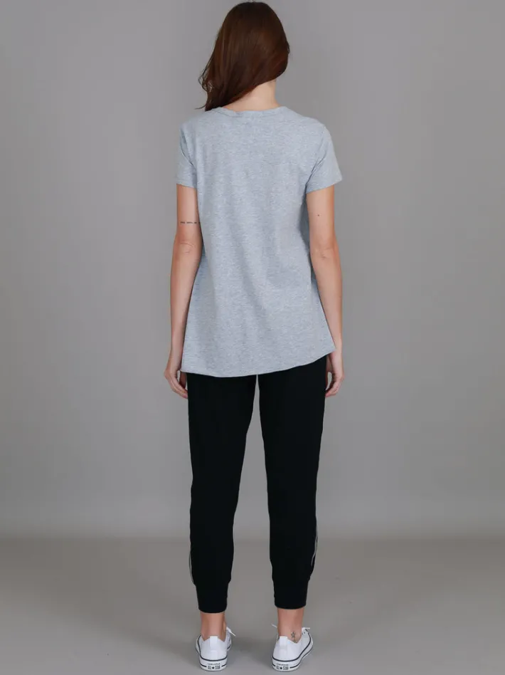 3rd Story Chelsea Short Sleeve Essentials T Shirt< Short Sleeves