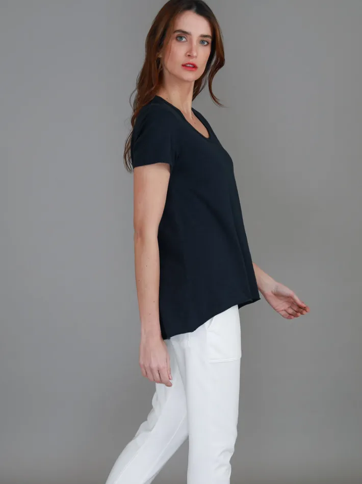 3rd Story Chelsea Short Sleeve Essentials T Shirt< Short Sleeves