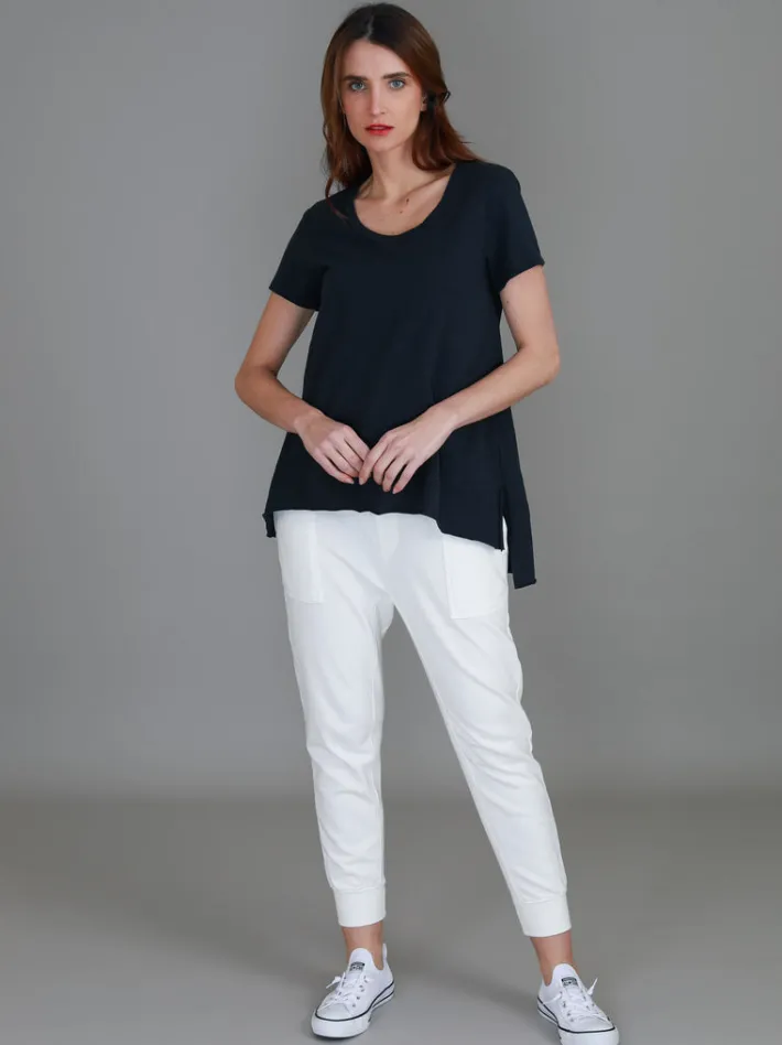 3rd Story Chelsea Short Sleeve Essentials T Shirt< Short Sleeves