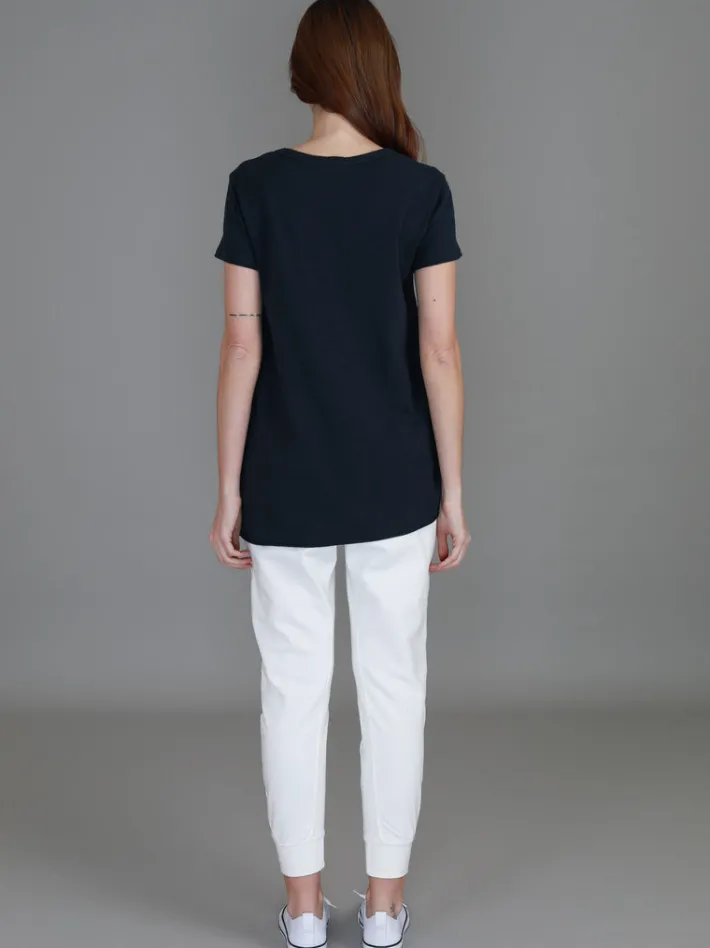 3rd Story Chelsea Short Sleeve Essentials T Shirt< Short Sleeves