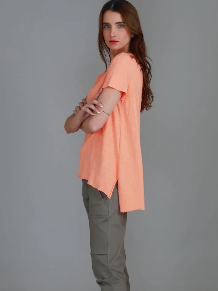 3rd Story Chelsea Short Sleeve Essentials T Shirt< Short Sleeves
