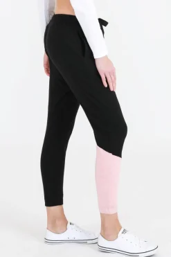 3rd Story Cindy Jogger Pants< Joggers