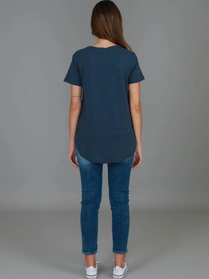 3rd Story Cooma Arrow Graphic T Shirt< Short Sleeves