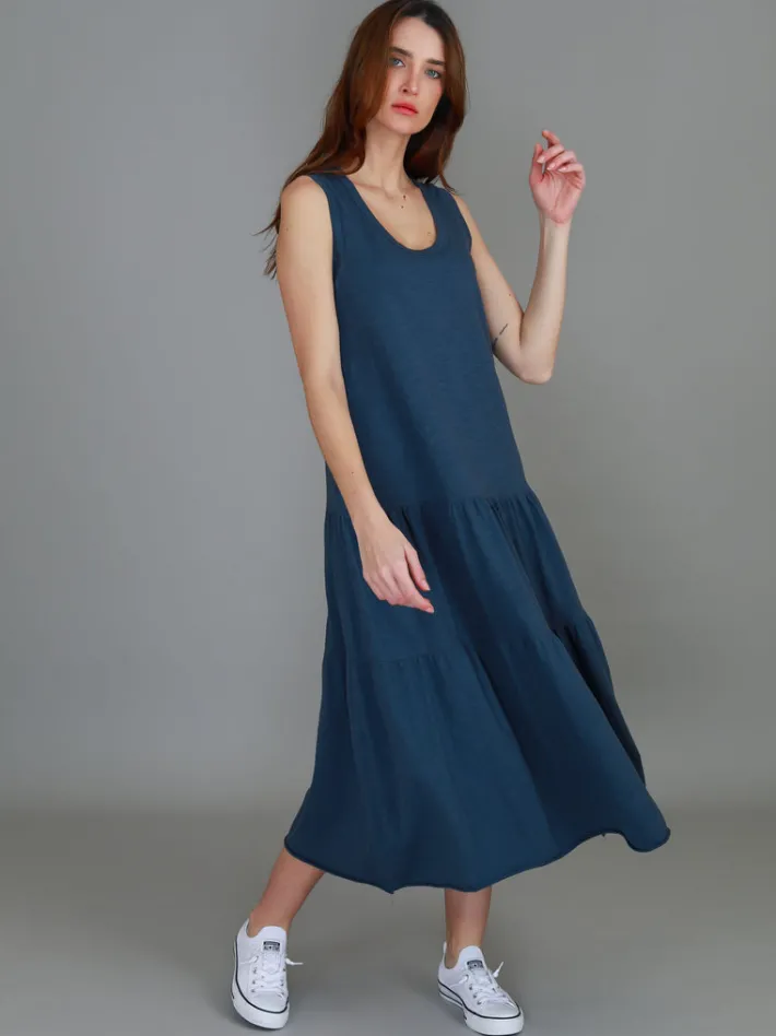 3rd Story Ella Tiered Midi Dress< Sleeveless Dress