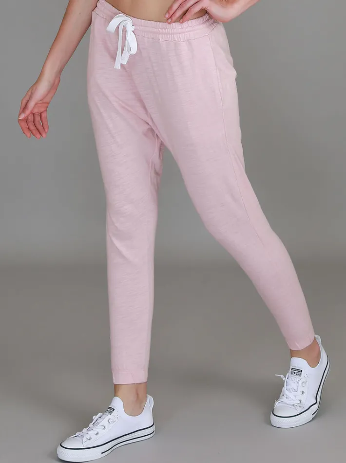 3rd Story Elle Graphic Print Jogger< Joggers