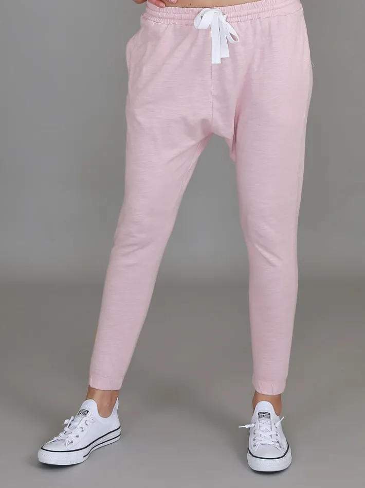 3rd Story Elle Graphic Print Jogger< Joggers