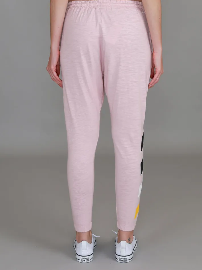 3rd Story Elle Graphic Print Jogger< Joggers