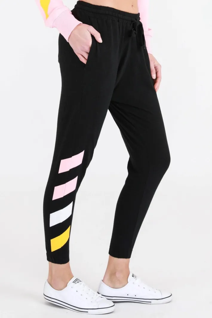 3rd Story Elle Graphic Print Jogger< Joggers