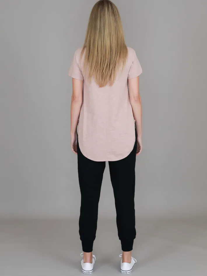 3rd Story Elwood Curved Hem T Shirt< Short Sleeves