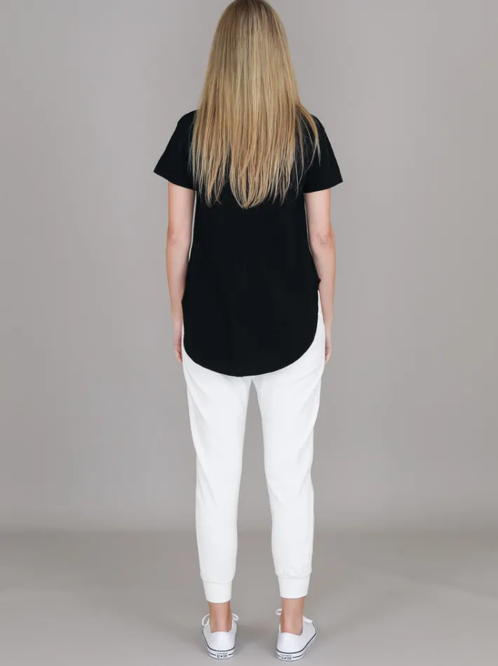 3rd Story Elwood Curved Hem T Shirt< Short Sleeves