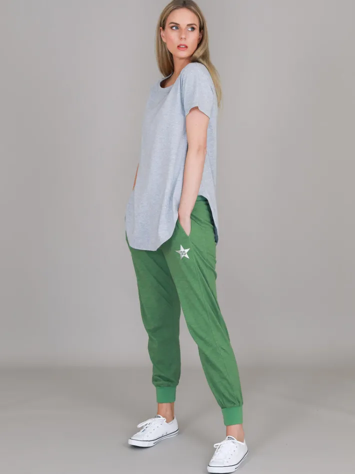3rd Story Elwood Curved Hem T Shirt< Short Sleeves