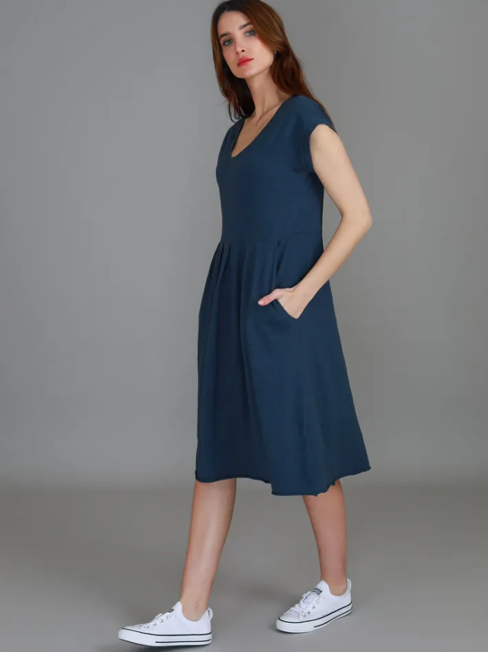 3rd Story Evelyn Midi Dress with Pockets< Short Sleeve Dress