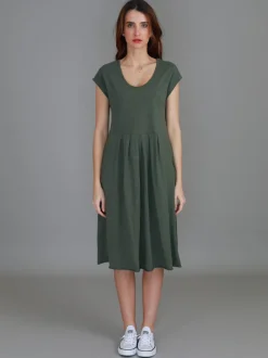 3rd Story Evelyn Midi Dress with Pockets< Short Sleeve Dress