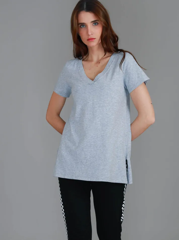 3rd Story Frankie V Neck T Shirt< Short Sleeves