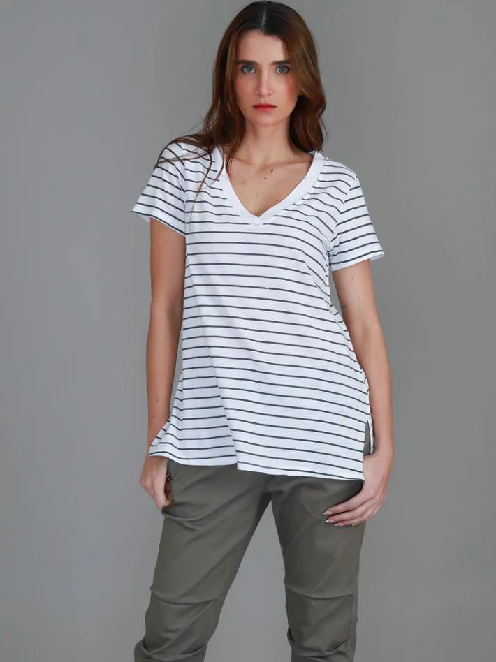 3rd Story Frankie V Neck T Shirt< Short Sleeves