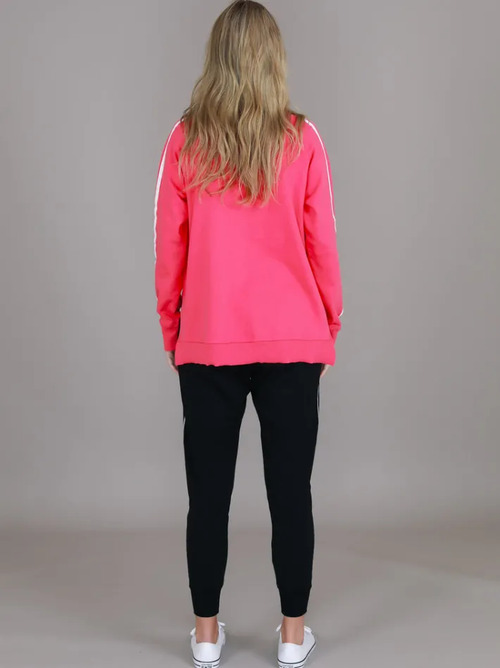 3rd Story Gerry Superstar Print with Stripe Sleeve Sweatshirt< Sweatshirts|Sweatshirts