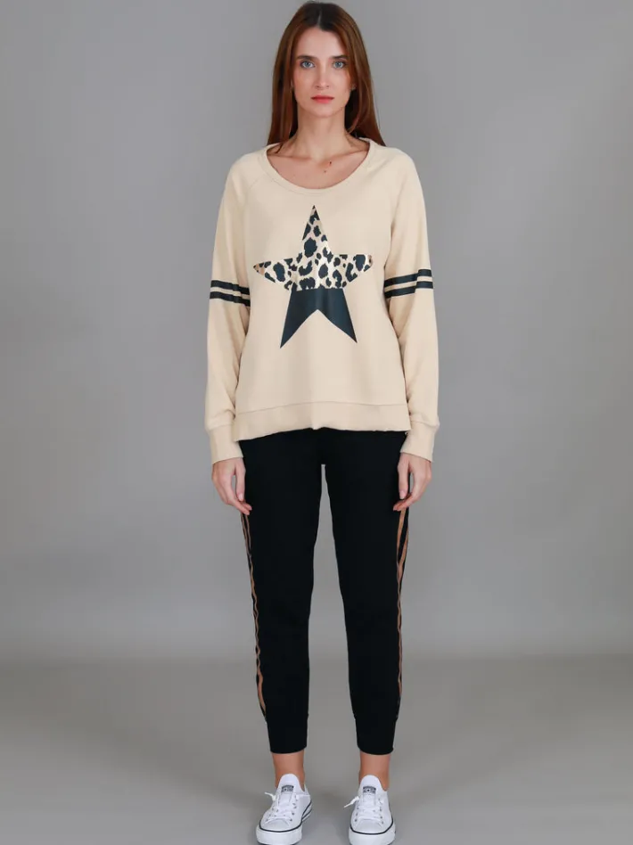 3rd Story Ginger Leopard Print Splice Star Sweatshirt< Sweatshirts|Sweatshirts