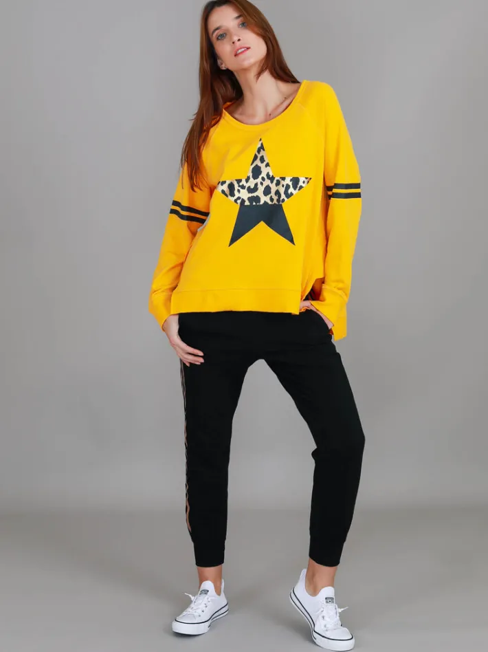 3rd Story Ginger Leopard Print Splice Star Sweatshirt< Sweatshirts|Sweatshirts