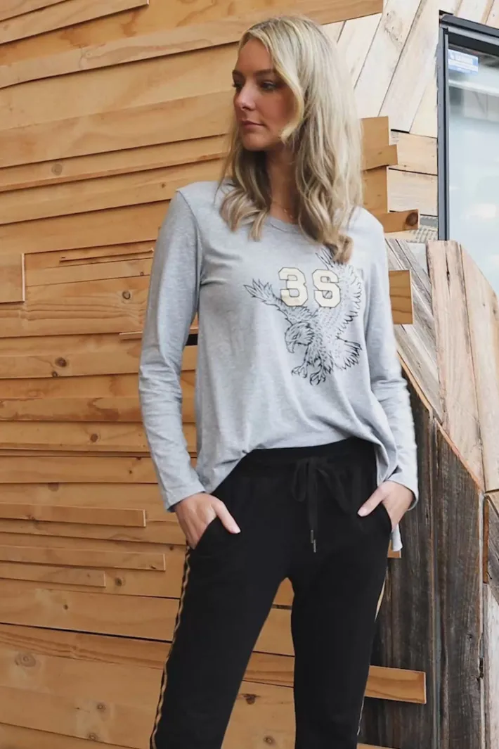 3rd Story Ginny Eagle Print Long Sleeve T Shirt< Long Sleeves