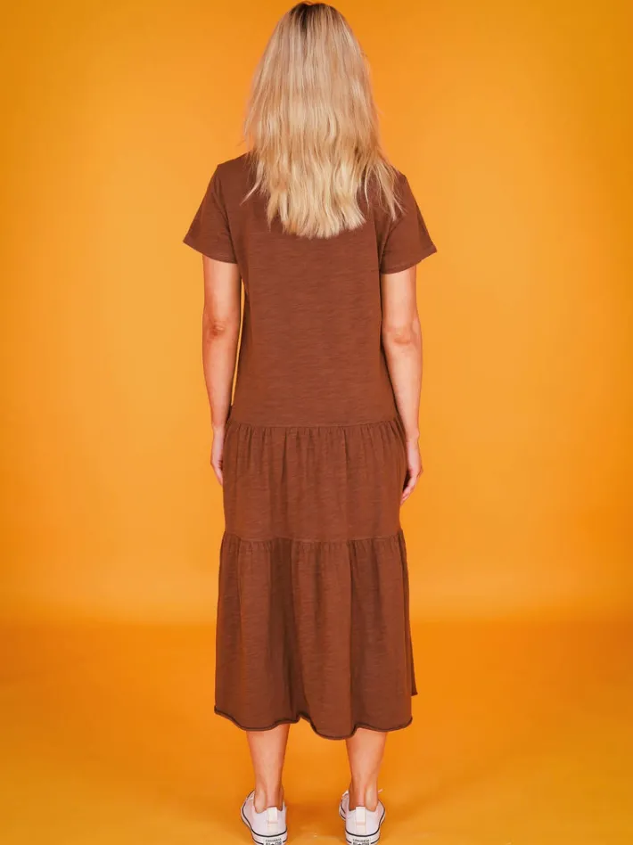 3rd Story Hazel Tiered Midi Dress< Short Sleeve Dress