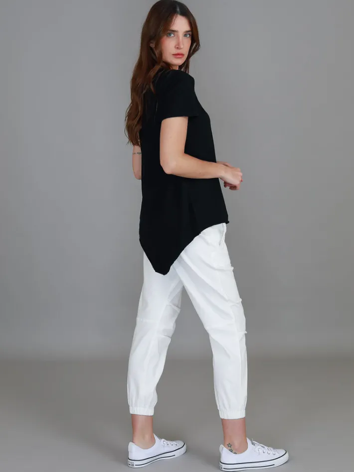 3rd Story Helena Asymmetrical Hem T Shirt< Short Sleeves