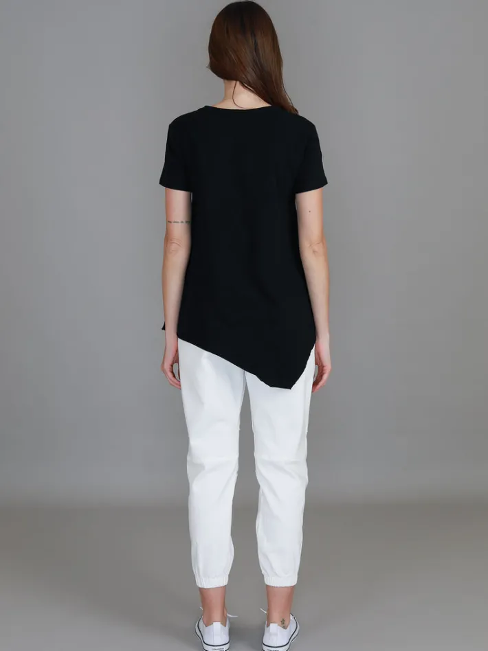 3rd Story Helena Asymmetrical Hem T Shirt< Short Sleeves