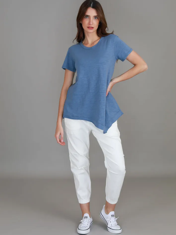 3rd Story Helena Asymmetrical Hem T Shirt< Short Sleeves