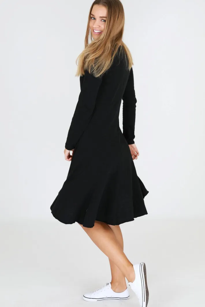 3rd Story Hilton Long Sleeve Dress< Long Sleeve Dress