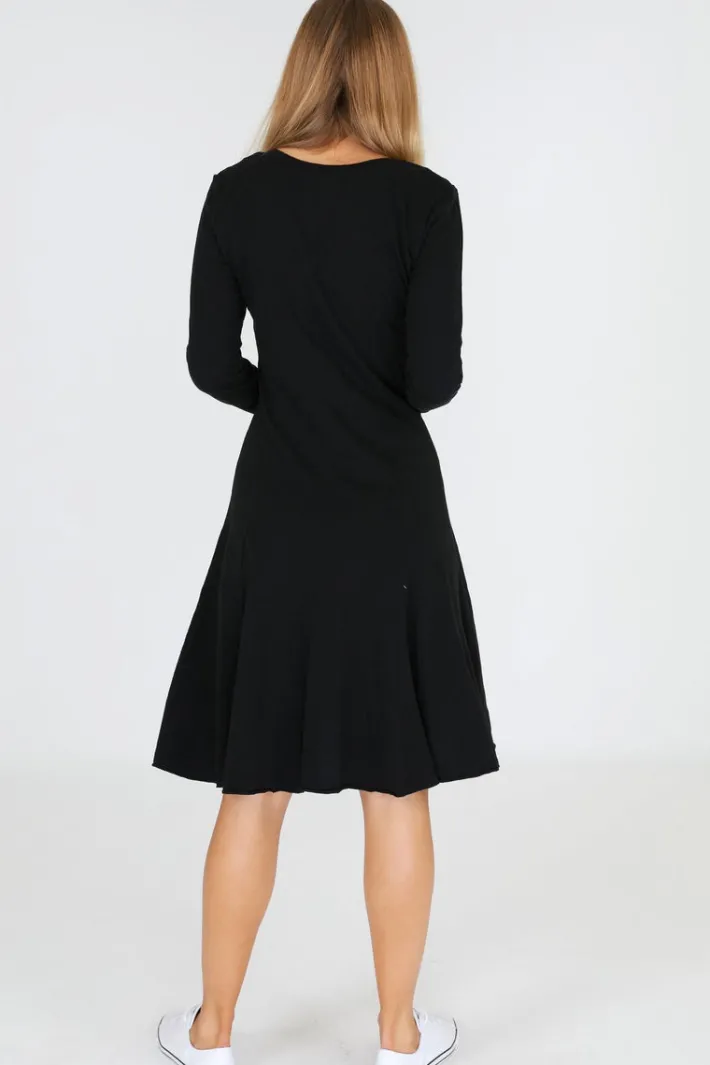 3rd Story Hilton Long Sleeve Dress< Long Sleeve Dress