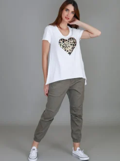 3rd Story Jae Leopard Heart Short Sleeve T Shirt< Short Sleeves