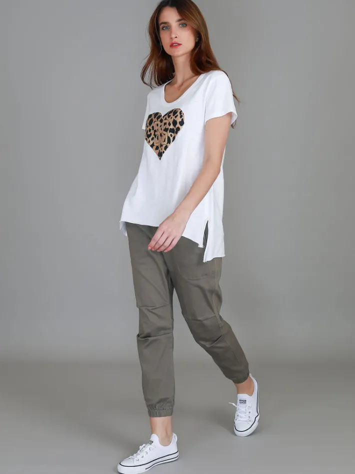 3rd Story Jae Leopard Heart Short Sleeve T Shirt< Short Sleeves