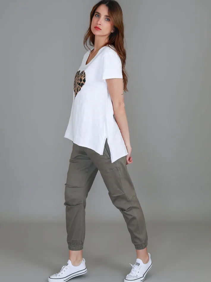 3rd Story Jae Leopard Heart Short Sleeve T Shirt< Short Sleeves