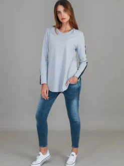 3rd Story Junee Curved Hem T Shirt< Long Sleeves