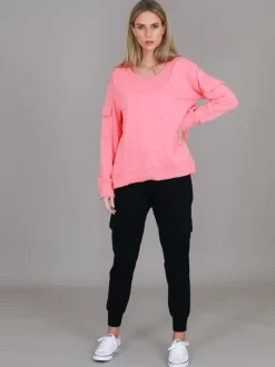 3rd Story Kingscote Pocket Crewneck Sweatshirt< Sweatshirts|Sweatshirts