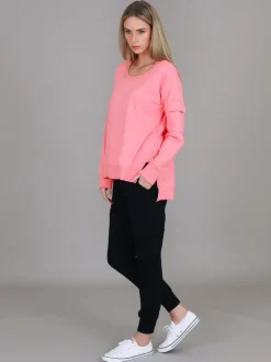 3rd Story Kingscote Pocket Crewneck Sweatshirt< Sweatshirts|Sweatshirts
