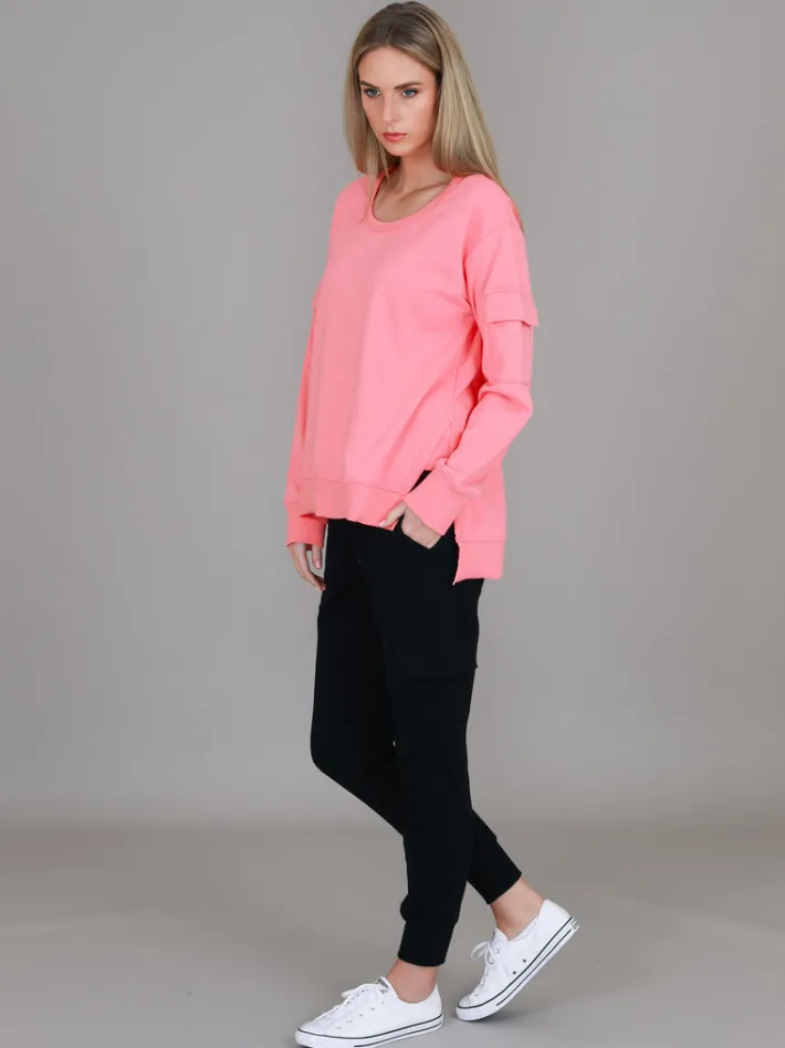 3rd Story Kingscote Pocket Crewneck Sweatshirt< Sweatshirts|Sweatshirts