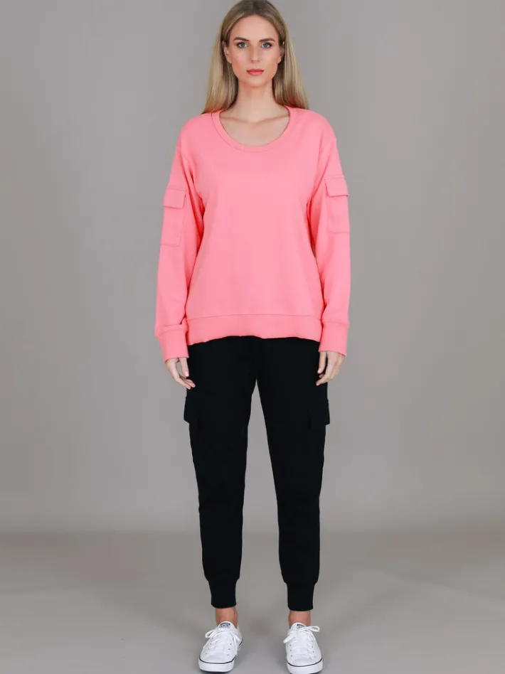 3rd Story Kingscote Pocket Crewneck Sweatshirt< Sweatshirts|Sweatshirts